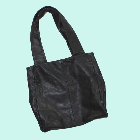 wide strap leather tote